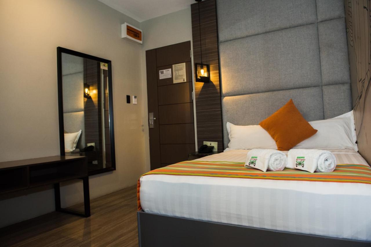 Dy Viajero Transient Hotel Naga  Esterno foto